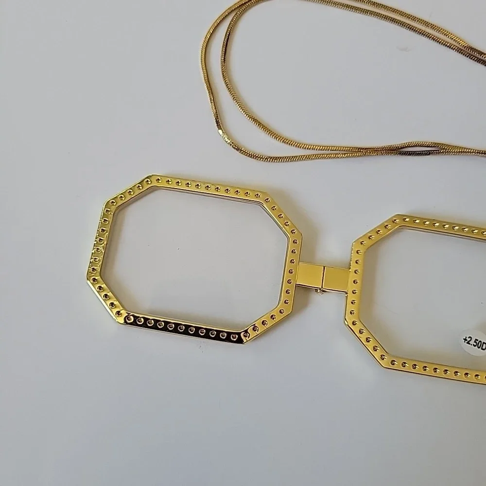 Dianna Folding Neck Glasses +2.50 Gold Tone Frame Compact Minimalist Versatile